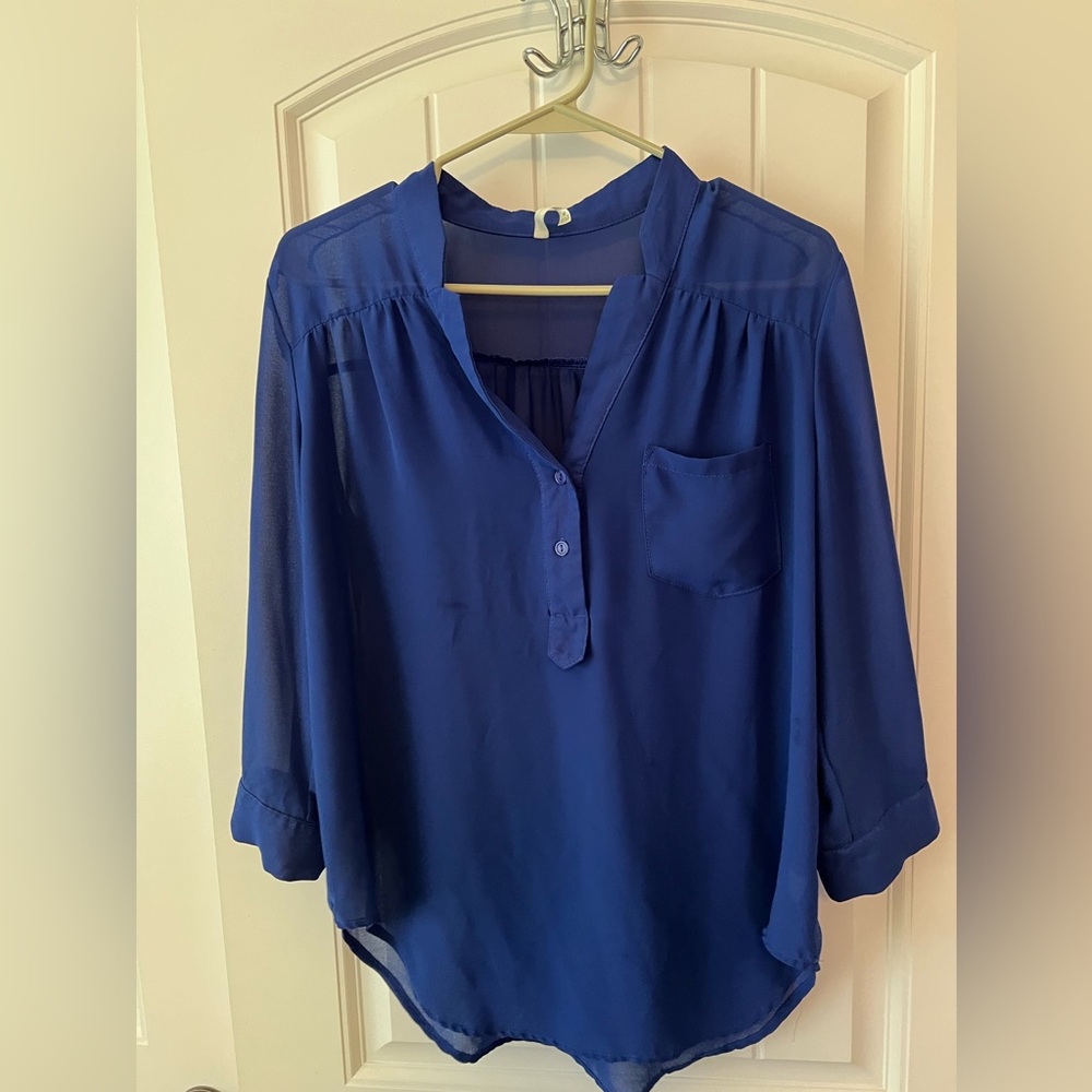 Women’s DNA Couture Blue Top Medium